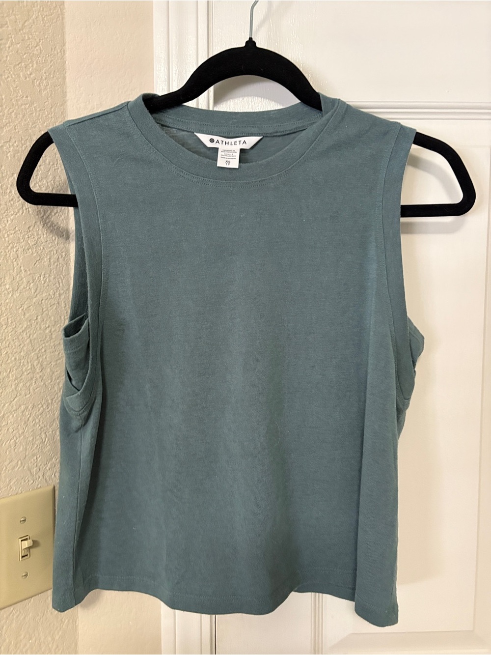 Athleta Getaway Muscle Tank